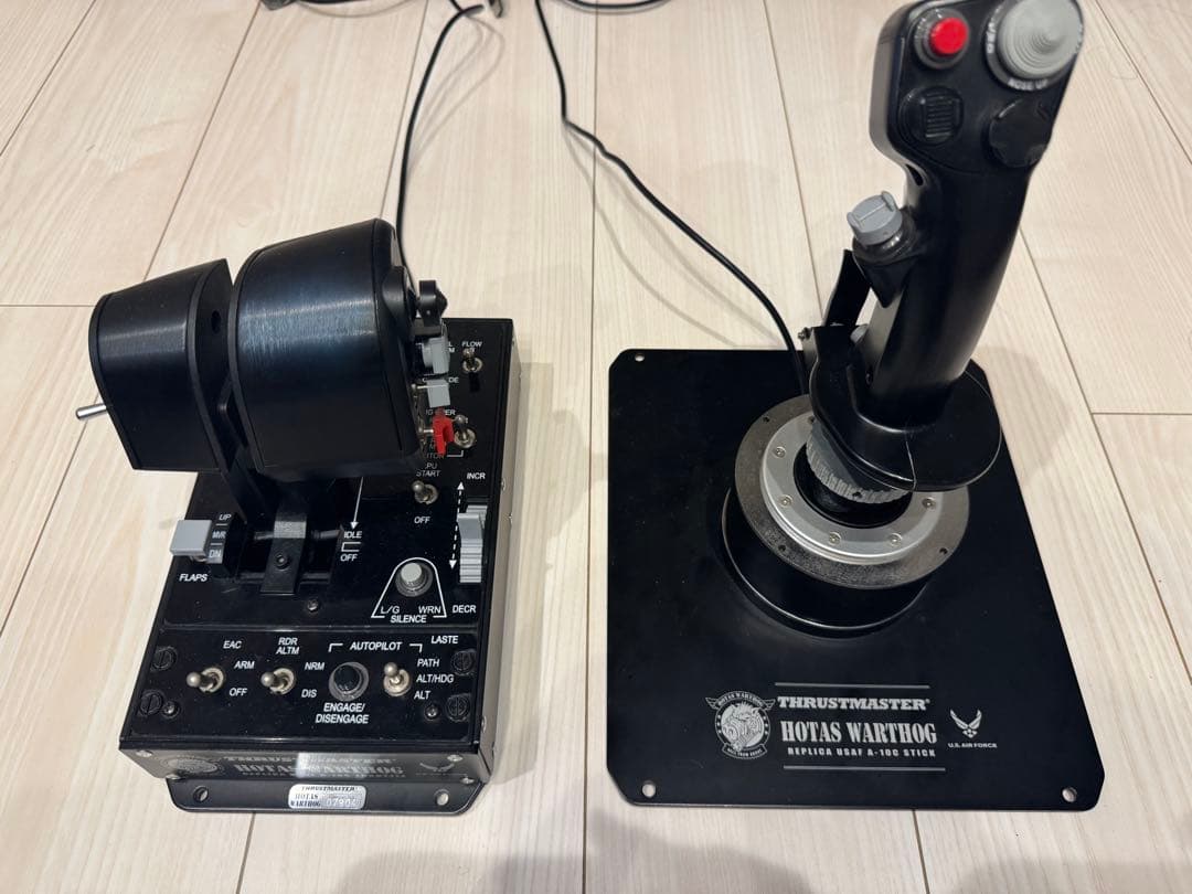 THRUSTMASTER HOTAS WARTHOG セット