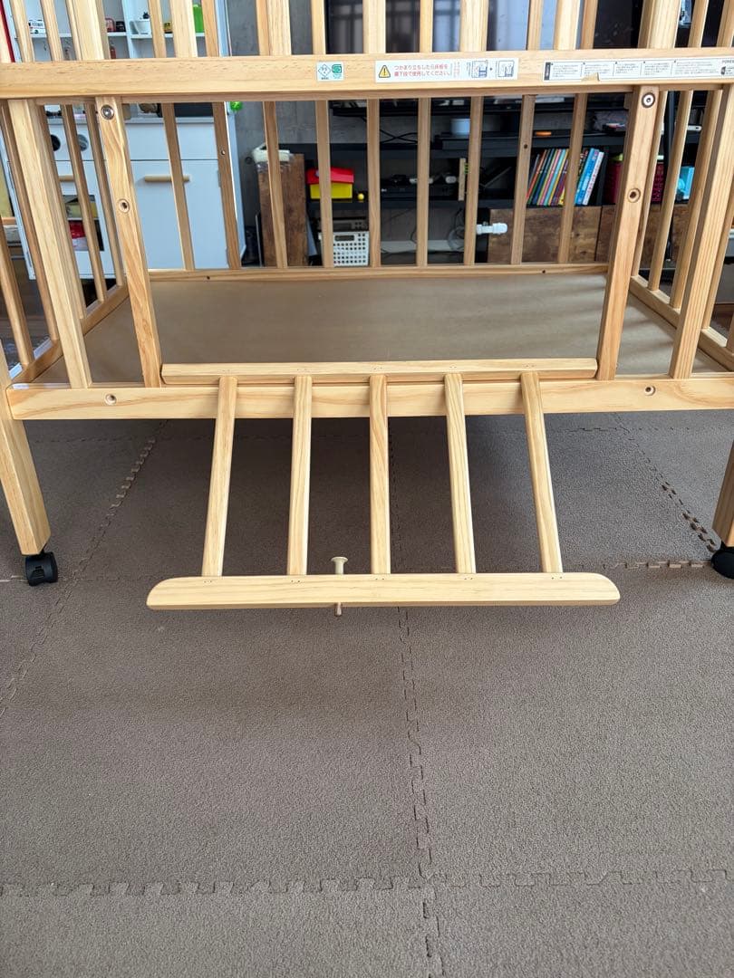 【送料込】澤田木工所 木製ベビーベッド 下段収納付き