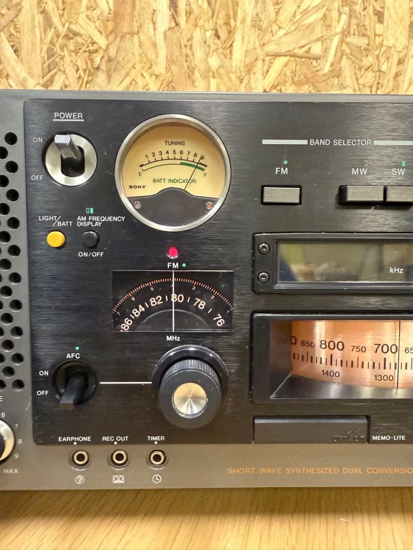 d*7様 SONY ICF-6800A FM/AMラジオ