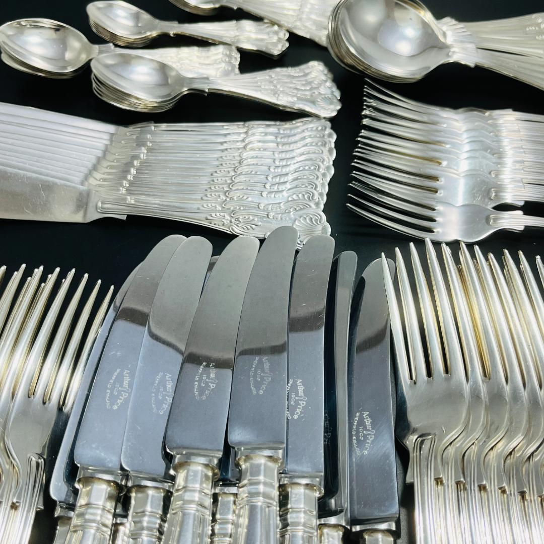 【Arthur Price】キングスパターンのディナーフルセット 135本組