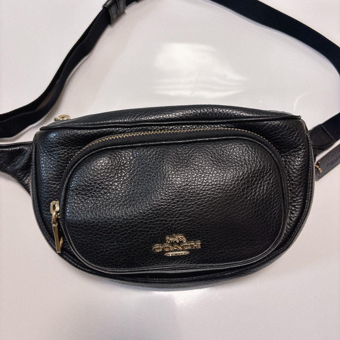 極美品　コーチ　ウエストポーチ　ボディバッグ　ネイビー　ペプルドレザー　6488