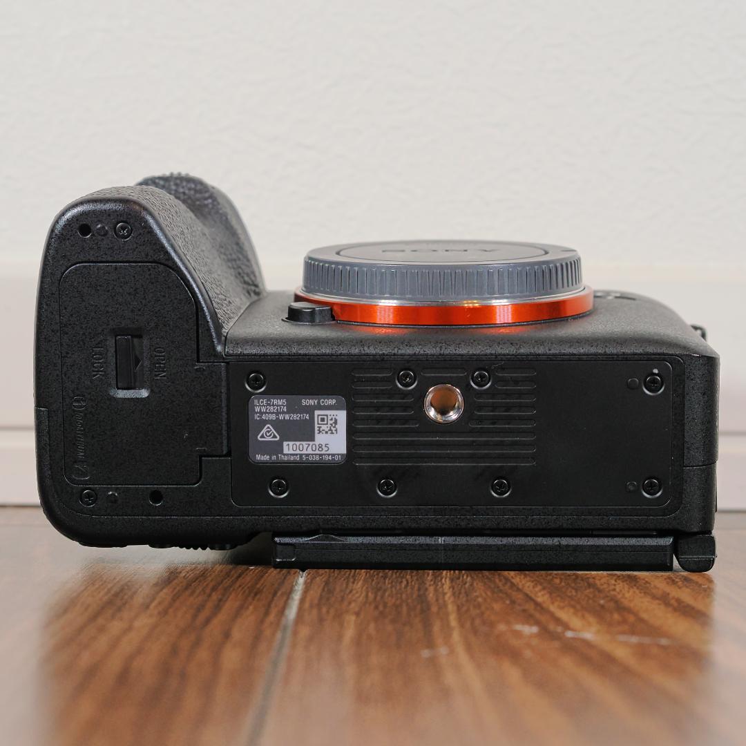 SONY α7RⅤ （ILCE-7RM5）ミラーレス一眼　ボディ