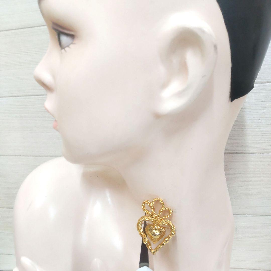 Christian Lacroix クリスチャン ラクロワ　ブローチ　LJ166