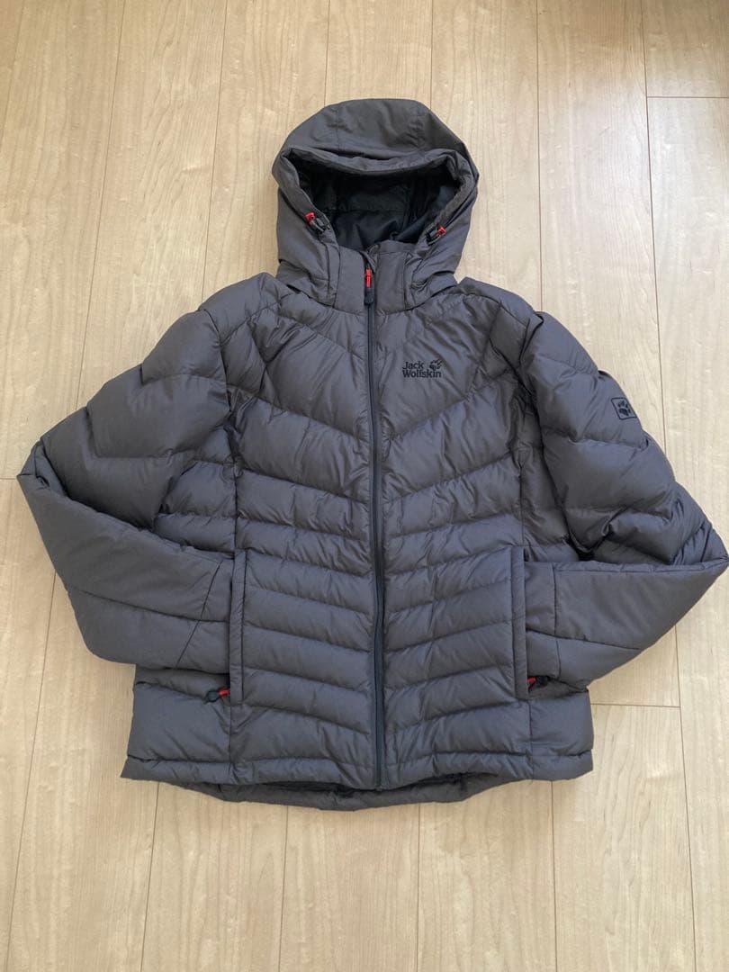 美品Jack Wolfskin ジャックウルフスキン　ダウンジャケット700fp