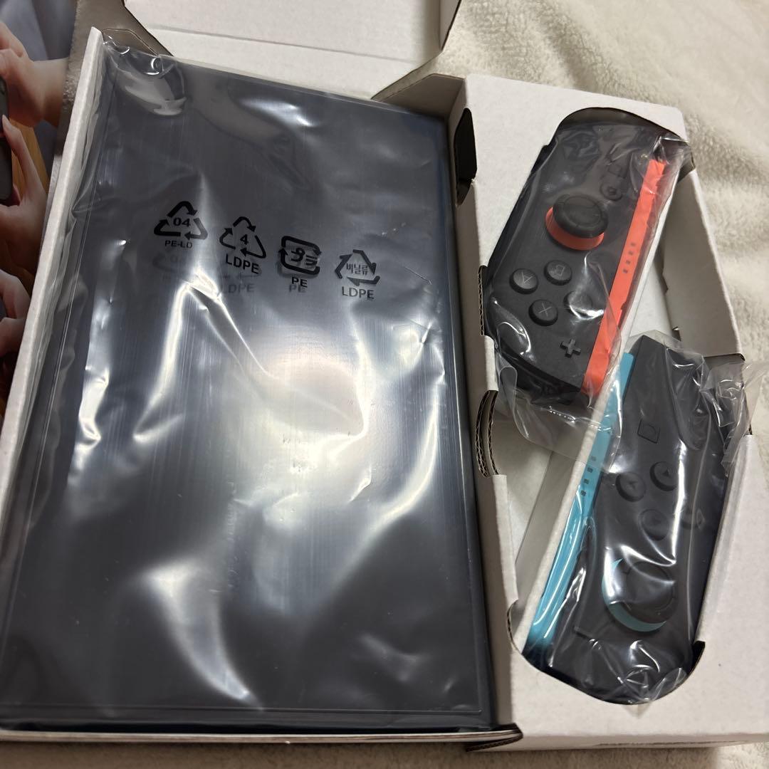 Nintendo Switch2 本体　 日本語・国内専用　箱、付属品あり