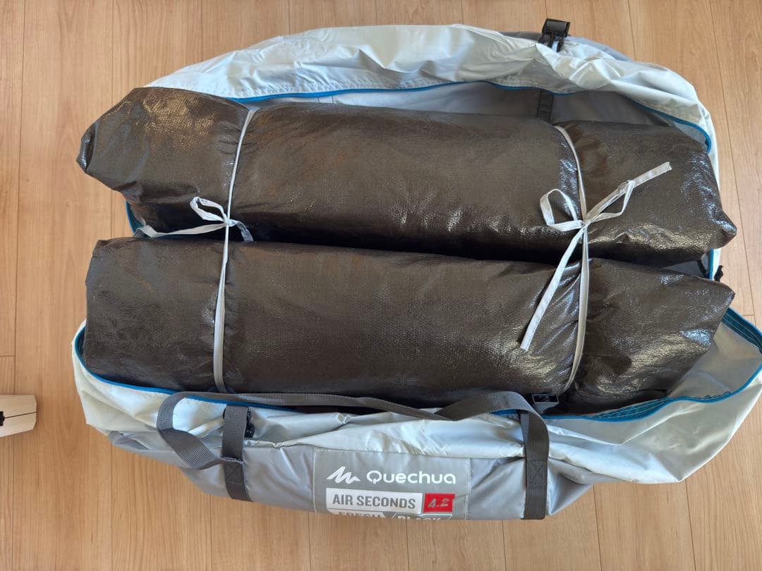 【新品未使用】QUECHUA ケシュア エアーテント4.2 2ルームテント