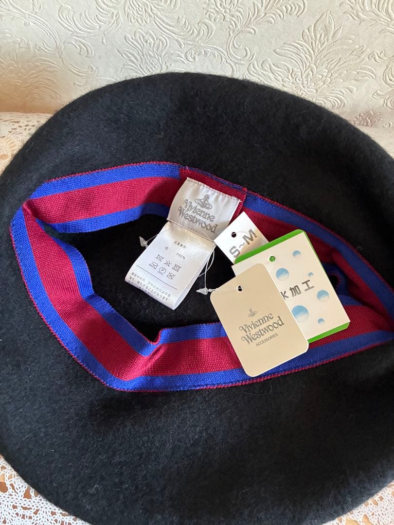 Vivienne Westwood オーブ刺繍　ベレー帽　ブラック