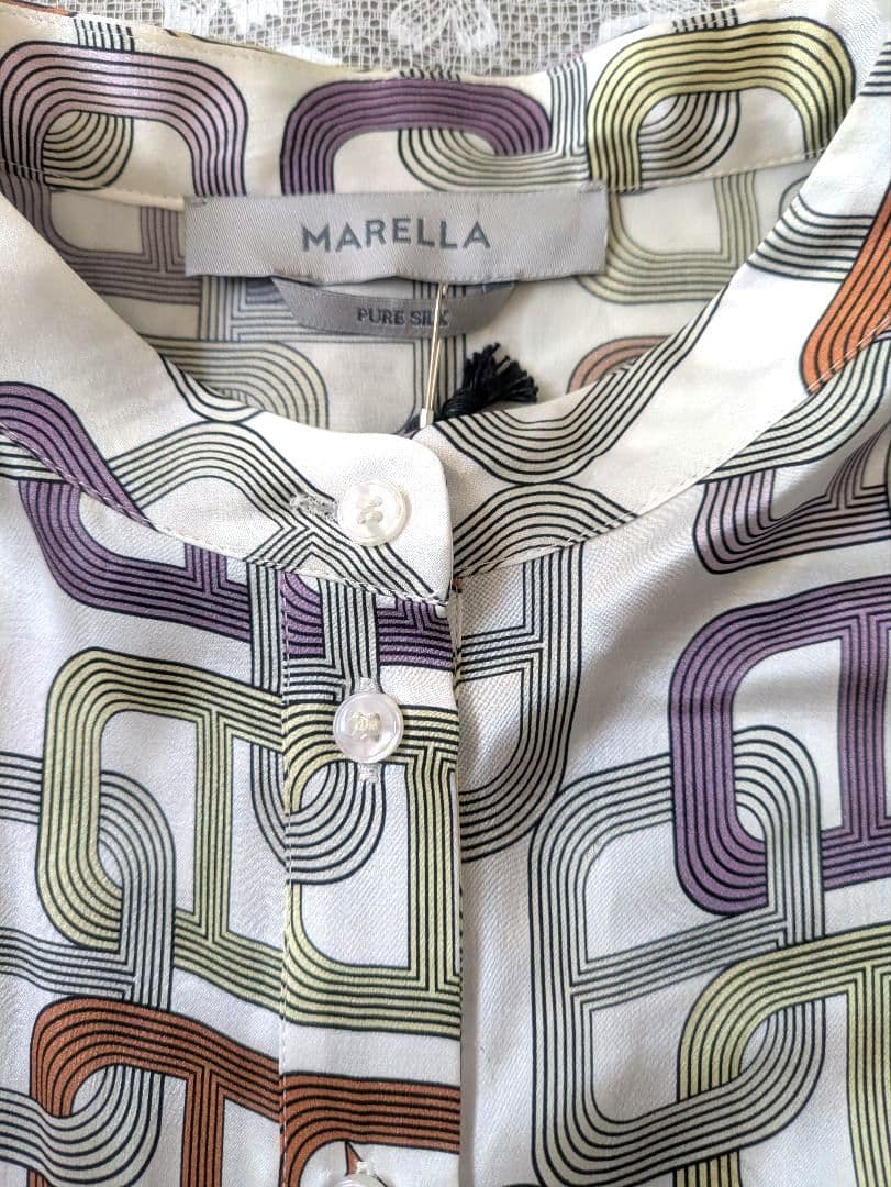 ［専用ページ]新品 MARELLA(マレーラ) 幾何学模様 シルク 長袖ブラウス