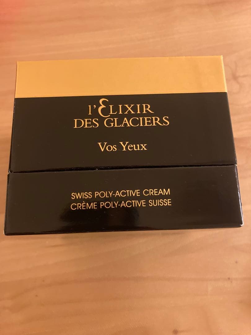 ヴァルモン　VALMONT 目もと用エイジングケアクリーム　新品 未使用