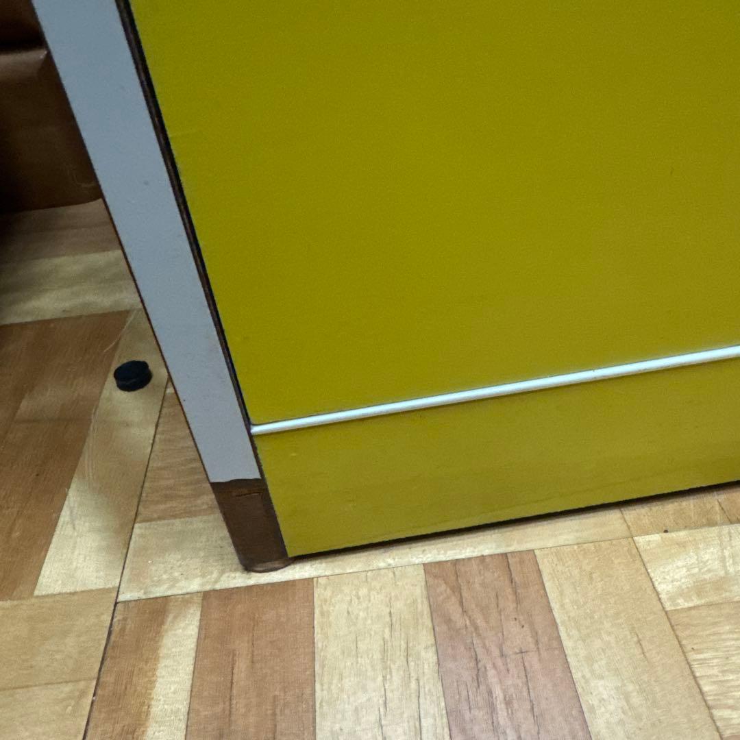 美品　昭和レトロ　当時物　黄色　チェスト　タンス　引き出し　レトロポップ