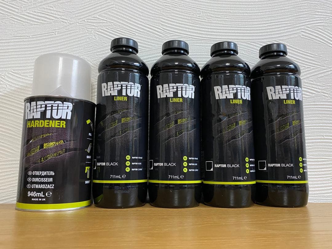 正規輸入品　RAPTOR LINER ブラック４Lセット　ラプターライナー