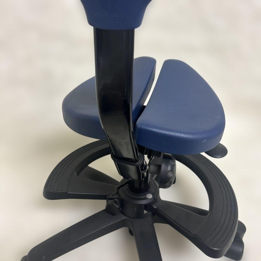 【美品】ayurchair アーユルチェア オクトパス ブルー　足置き