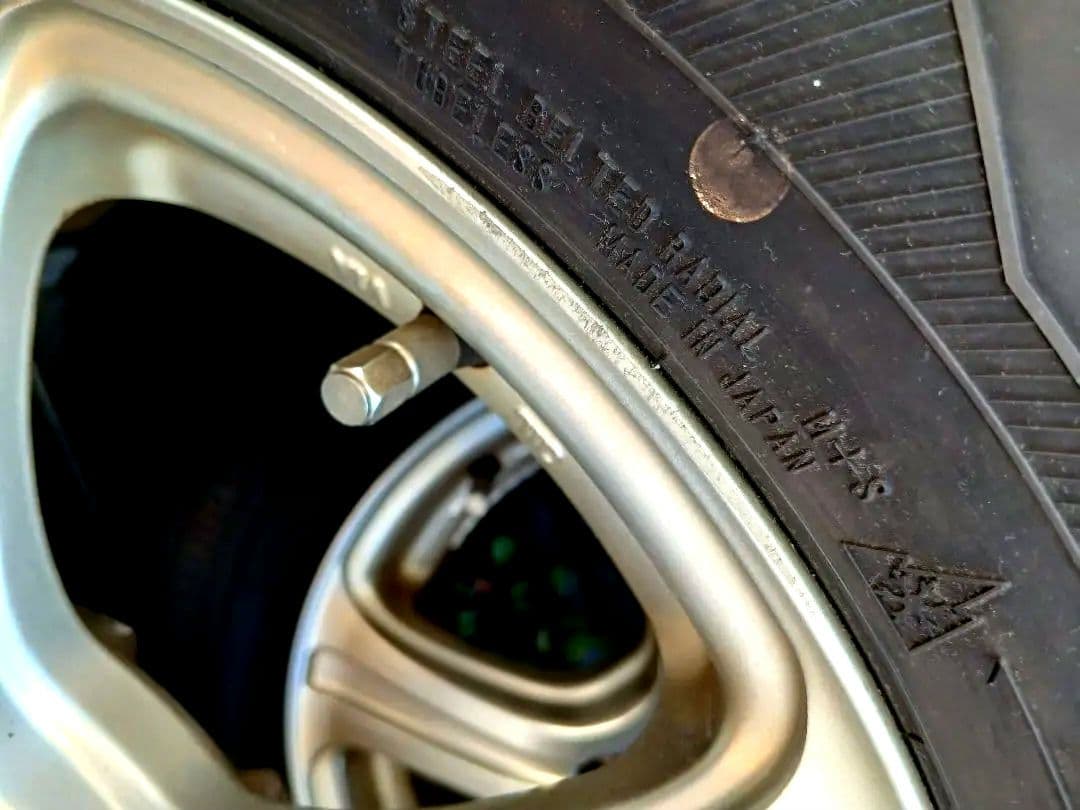 アルファード　ヴェルファイア　トヨタ　 スタッドレス 　16インチ　ナット付