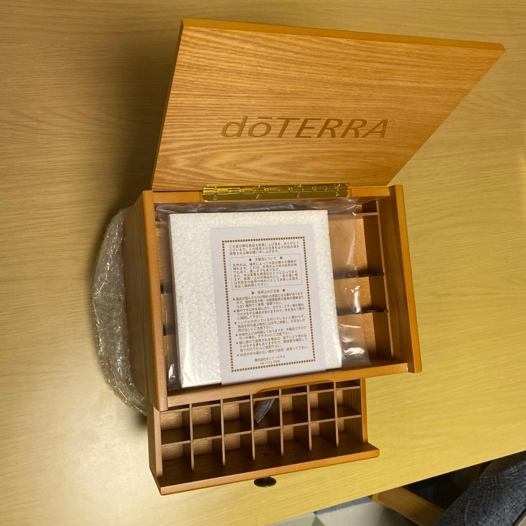 【新品✳︎未使用】ドテラ doTERRA ウッドボックス 3段 木箱＋アロマオイル