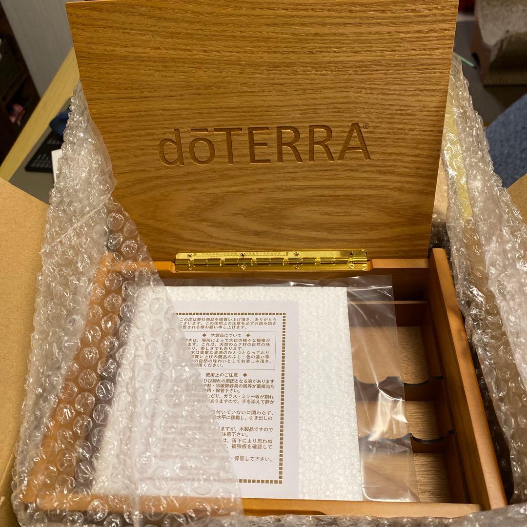 【新品✳︎未使用】ドテラ doTERRA ウッドボックス 3段 木箱＋アロマオイル