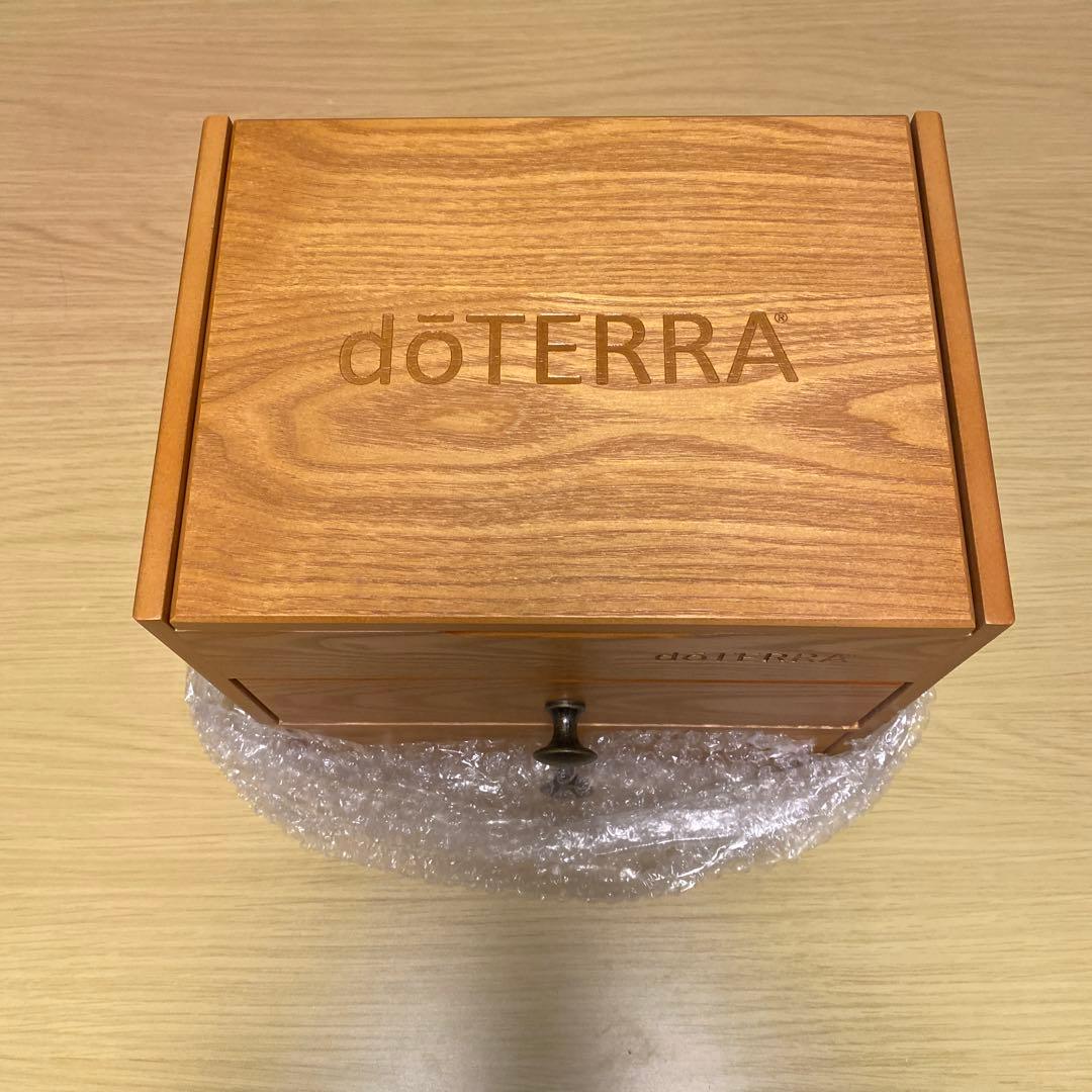【新品✳︎未使用】ドテラ doTERRA ウッドボックス 3段 木箱＋アロマオイル