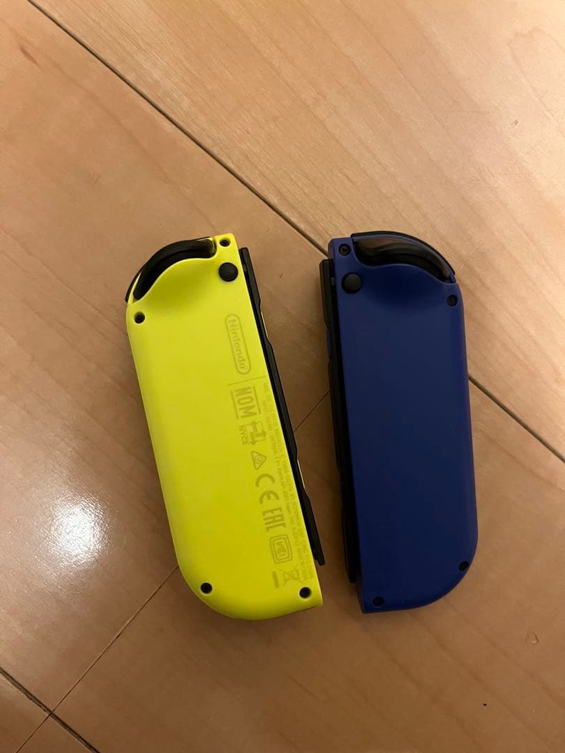 むっちゃん Nintendo Switch 赤・青 Joy-Con 本体