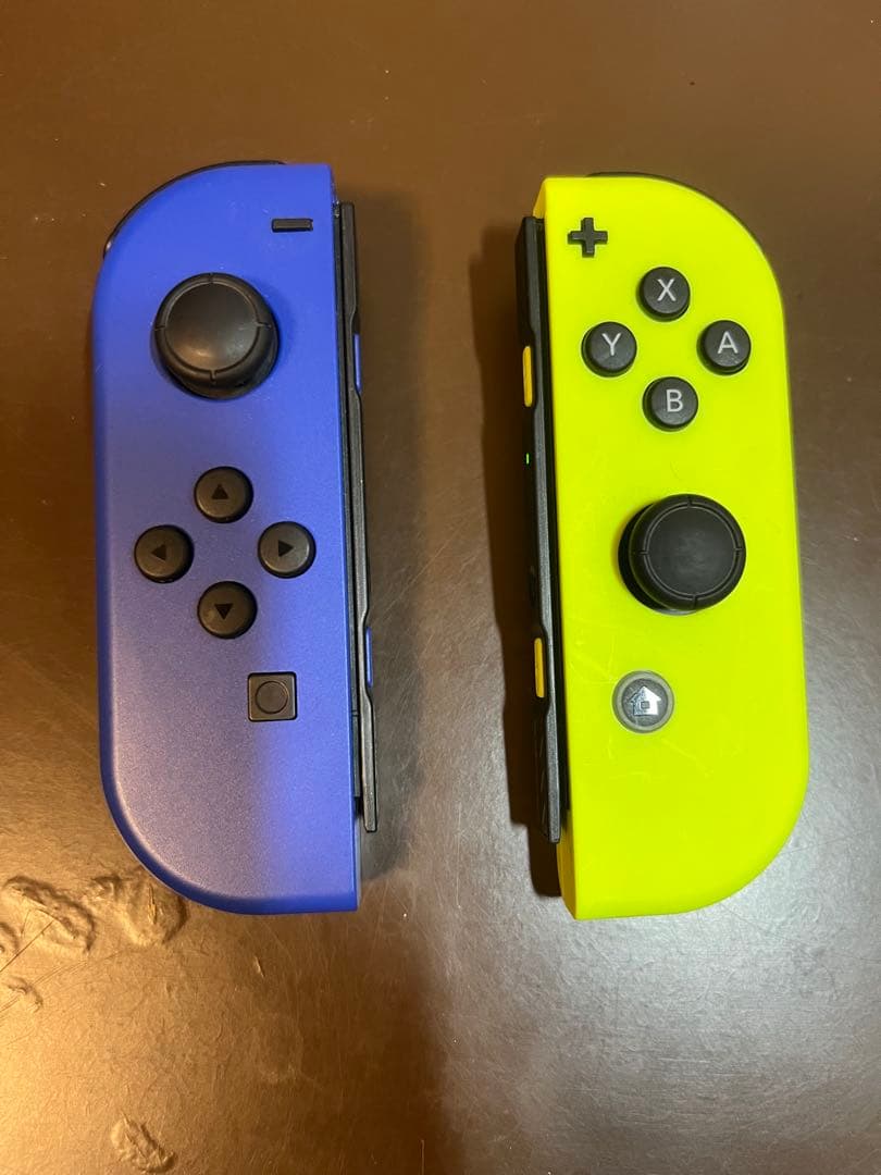 むっちゃん Nintendo Switch 赤・青 Joy-Con 本体