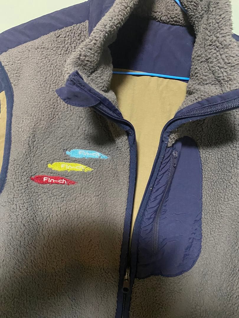 フィンチ　ビダ フリースベスト グレー