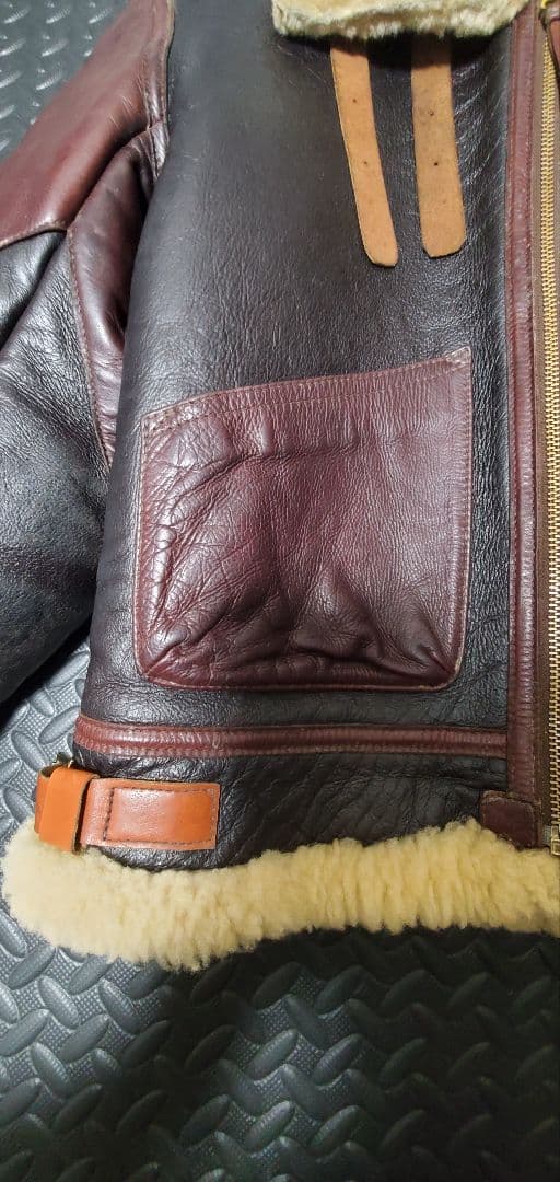 希少 エアロレザー B3 大戦モデル ムートン フライトジャケット