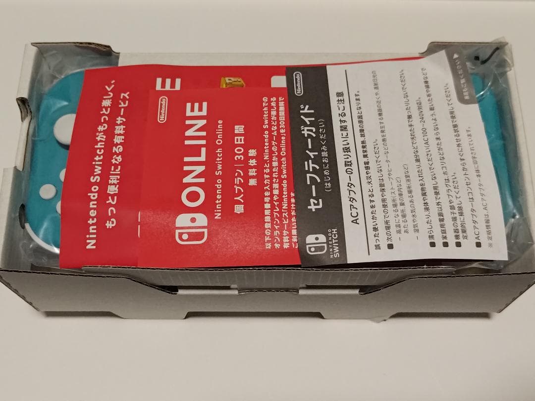 Nintendo Switch Lite ターコイズ 256GBのSDカード付属