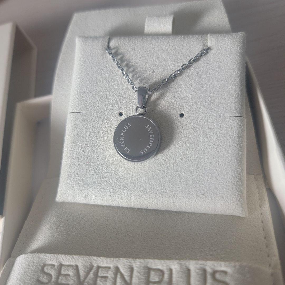 SEVEN PLUS シルバー ネックレス