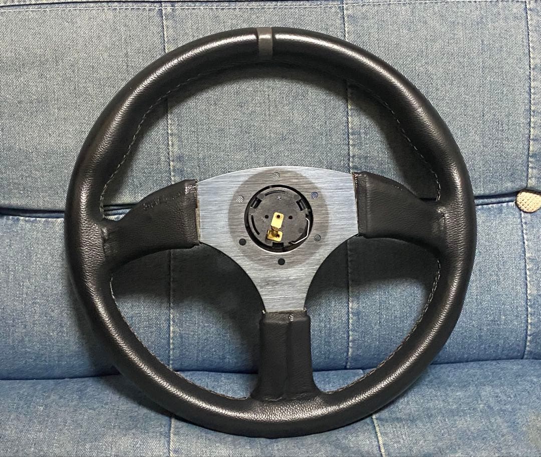 DND ステアリング　350mm 即納◎