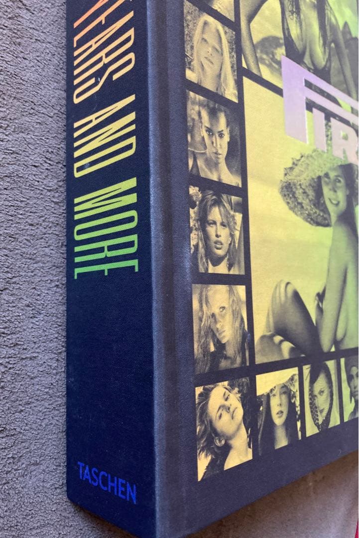 アート・デザイン・音楽 PIRELLI THE CALENDAR 50 YEARS AND MORE