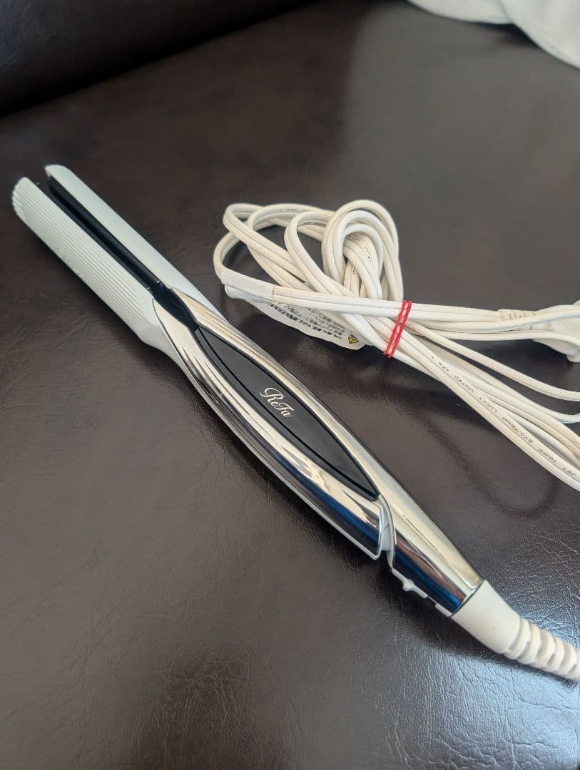 リファ ストレートアイロン