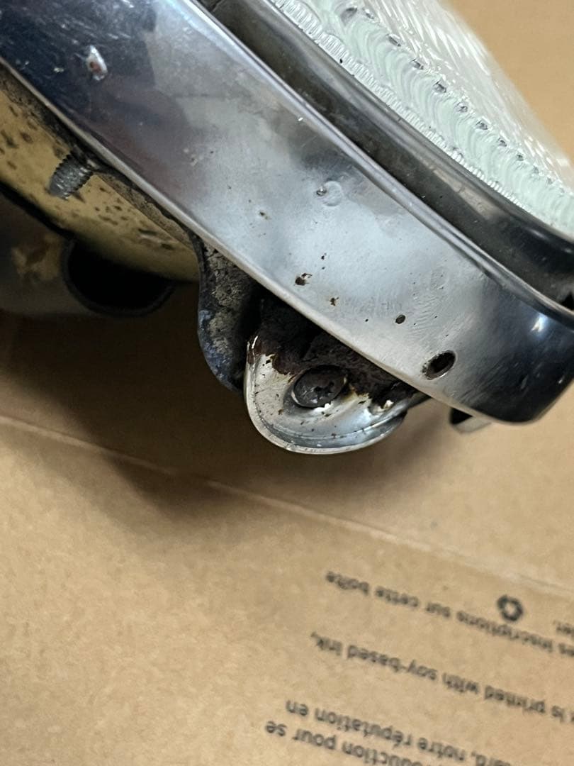 ヤマハ SR400 純正ヘッドライト、ステー