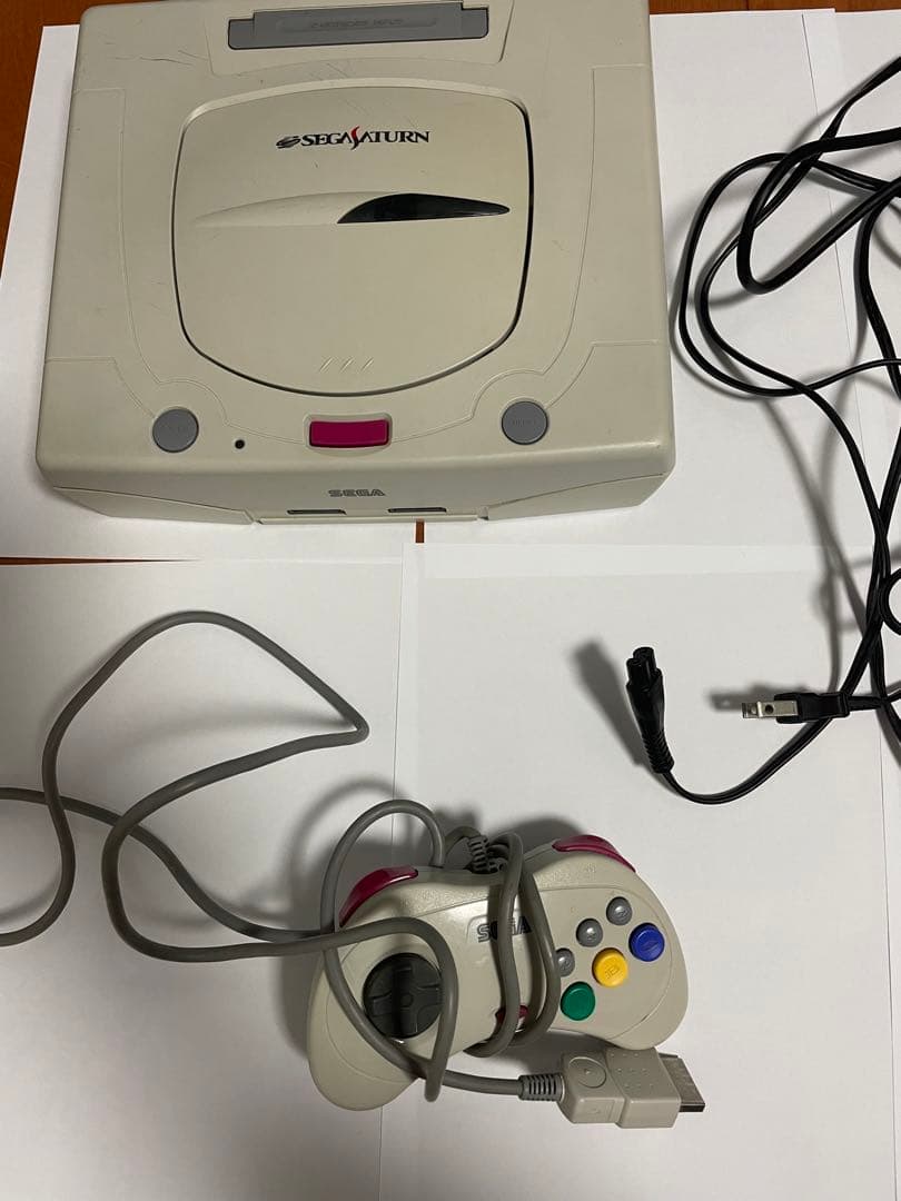 SEGA HST3220 セガサターン本体（ジャンク品）とソフトセット。