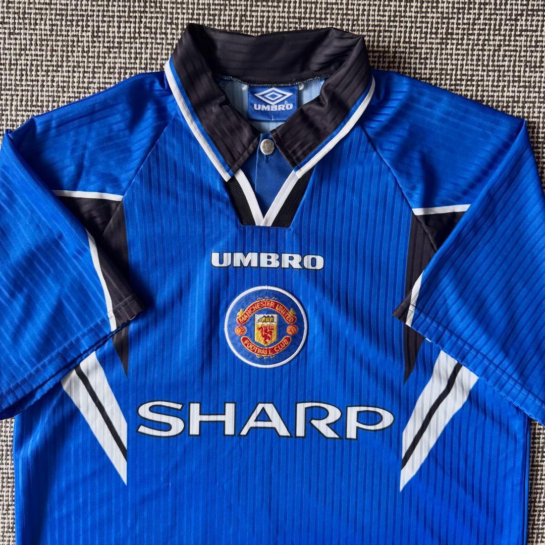 【当時物／UMBRO正規品】マンチェスターユナイテッド ９６／９７（3rd）