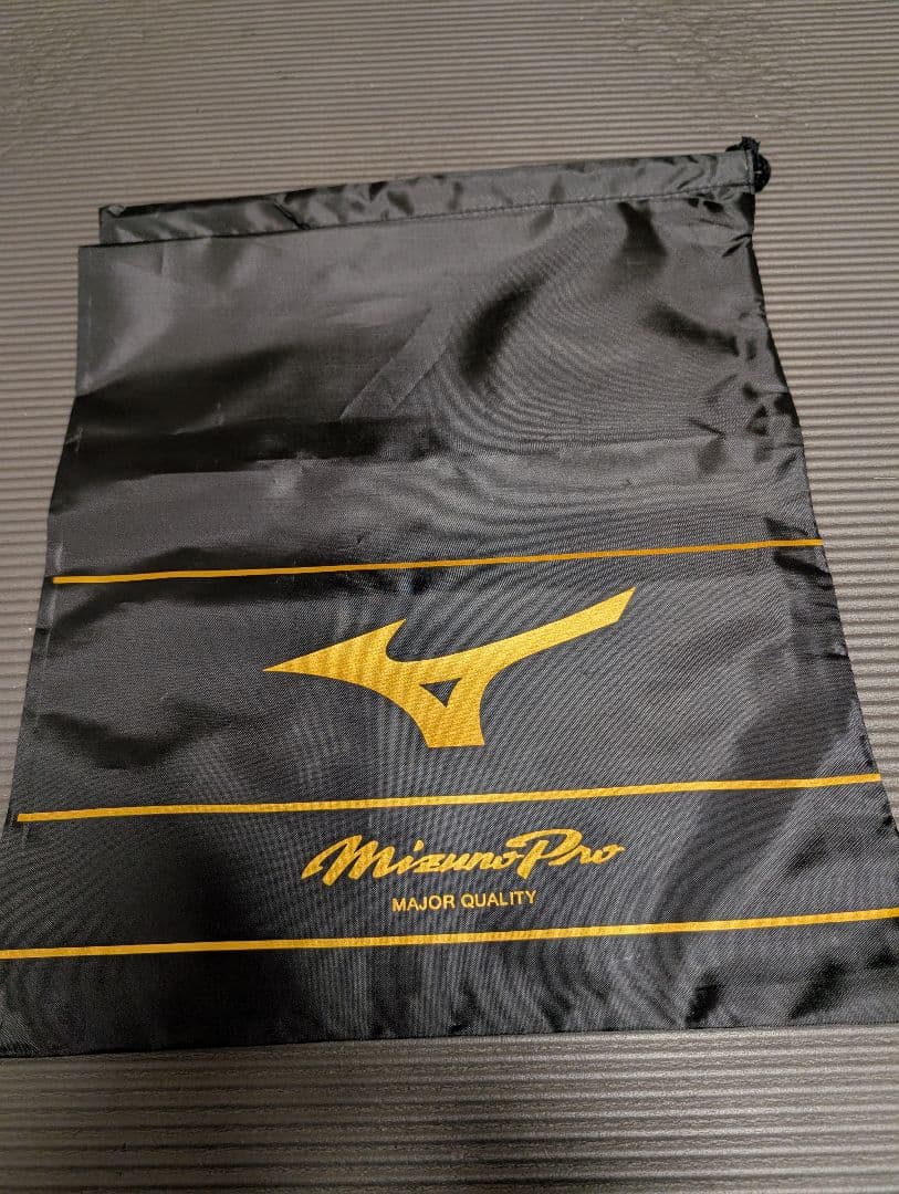 ミズノ クッションレボプロ28.5cmピンク