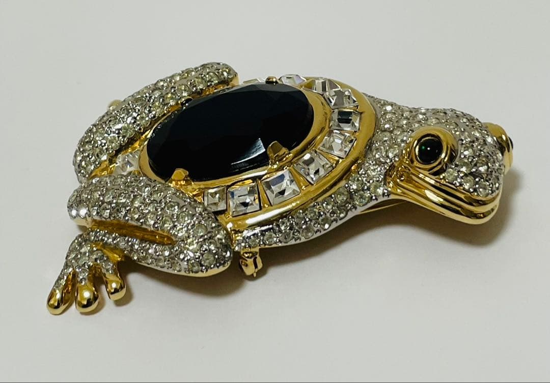 【希少】ヴァレンティノ ヴィンテージ ブローチ カエル Frog カラーストーン