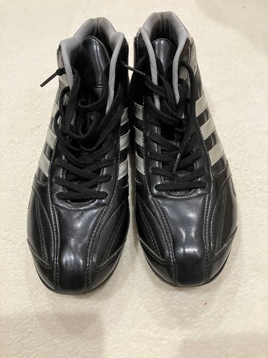 元阪神タイガース西岡選手実使用スパイク