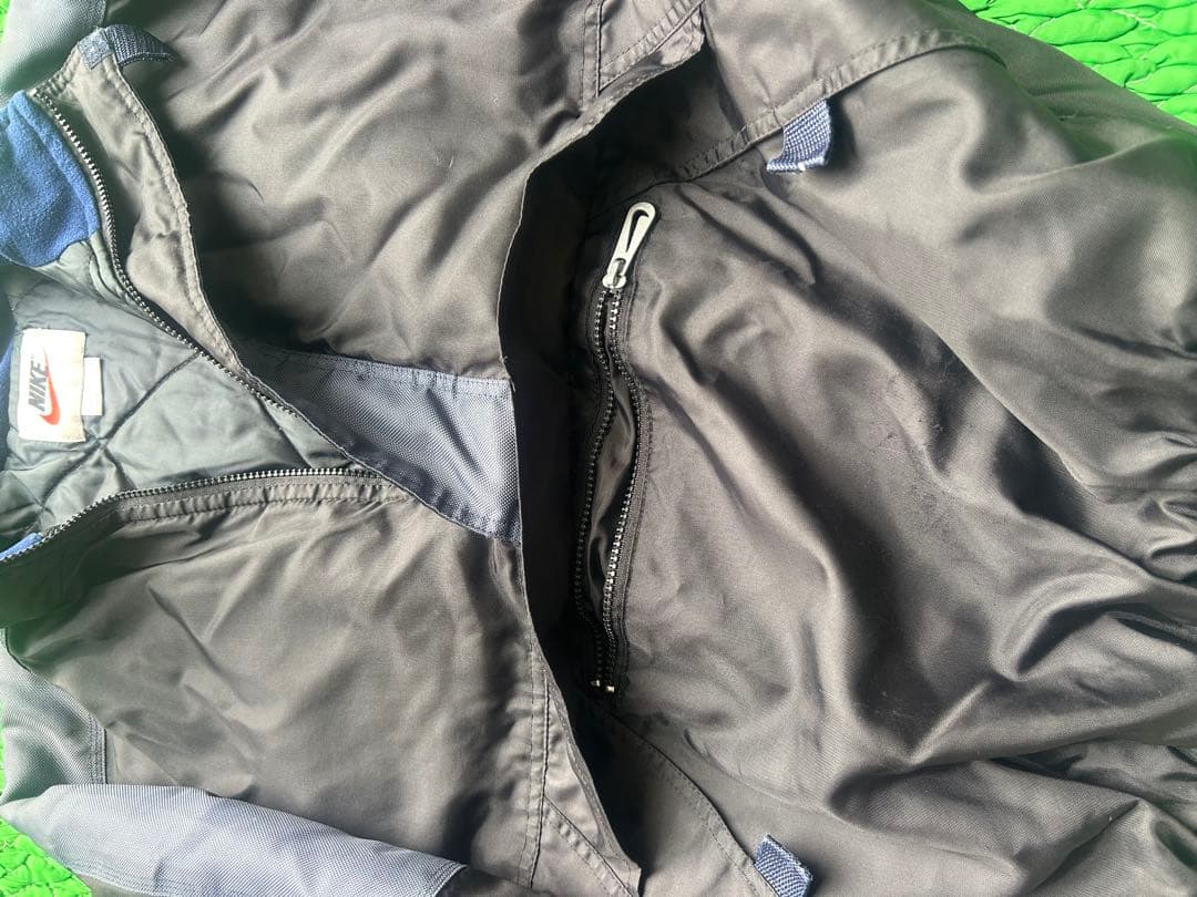 Nike ブラック ナイロンジャケット　90s 銀タグ