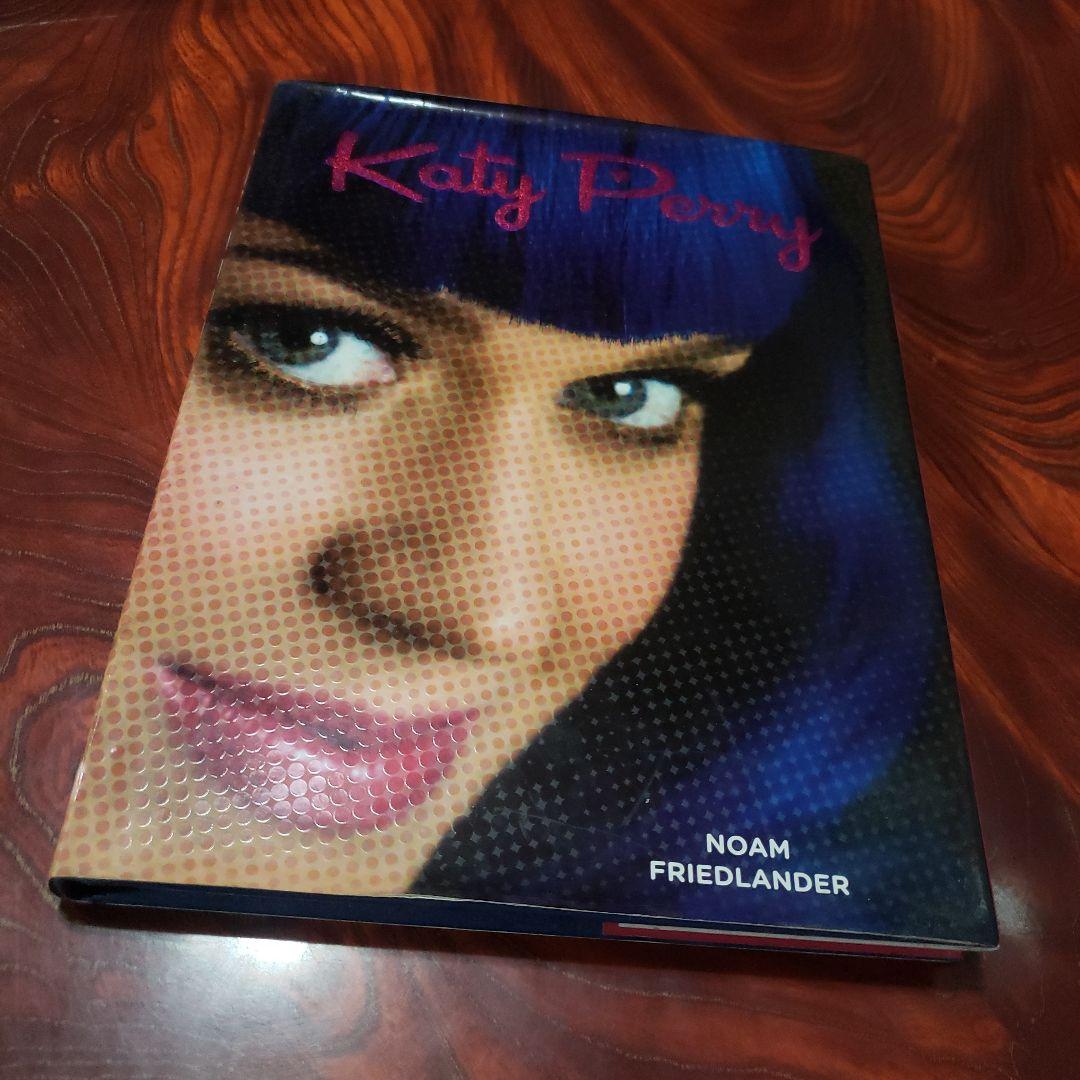 ケイティ・ペリー　写真集　レア！