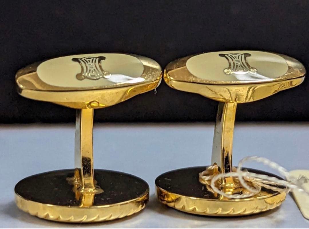 ◇ CELINE カフス　No.1568