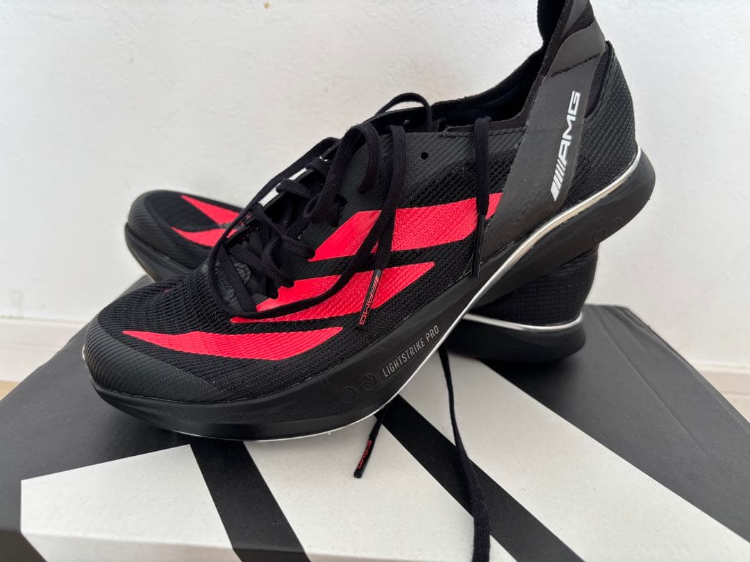 Adidas アバンチ 25.5 AMGモデル