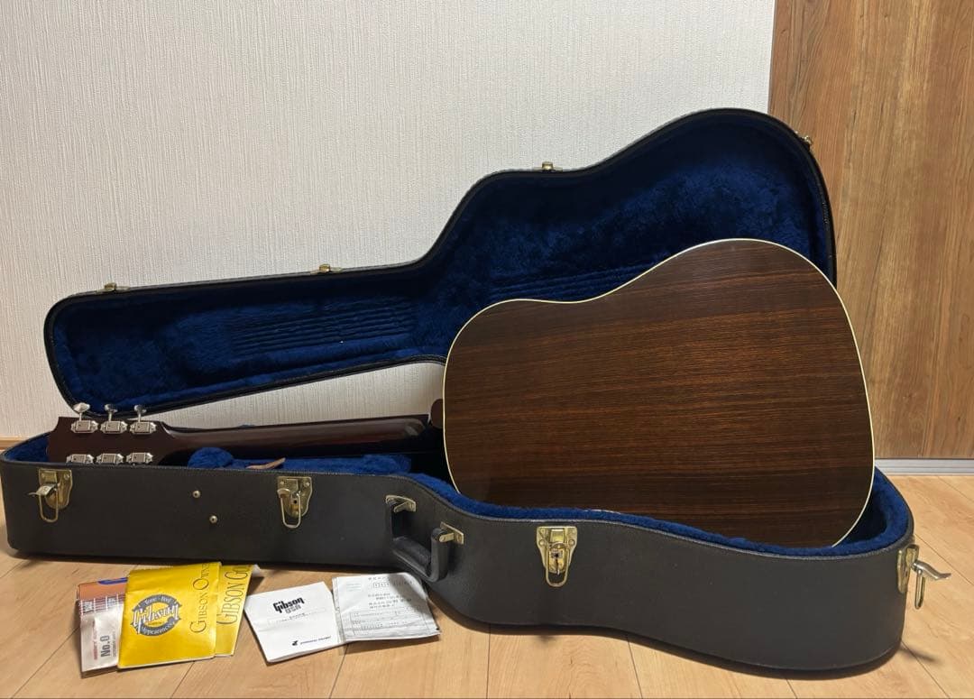 2*o様 Gibson ADVANCED JUMBO 2002年　山野楽器アコー