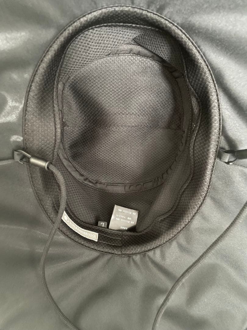 SUN BARRIER 100 グレー ウィンドハット Lサイズ アイボリー