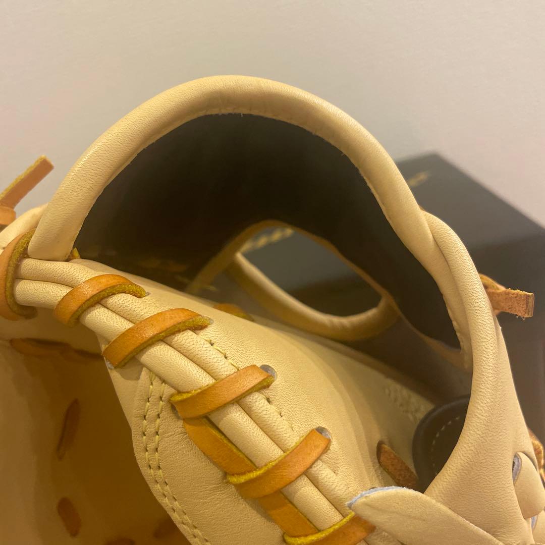 ミズノプロ　硬式用　キャッチャーミット　定価68,200円　高校野球対応