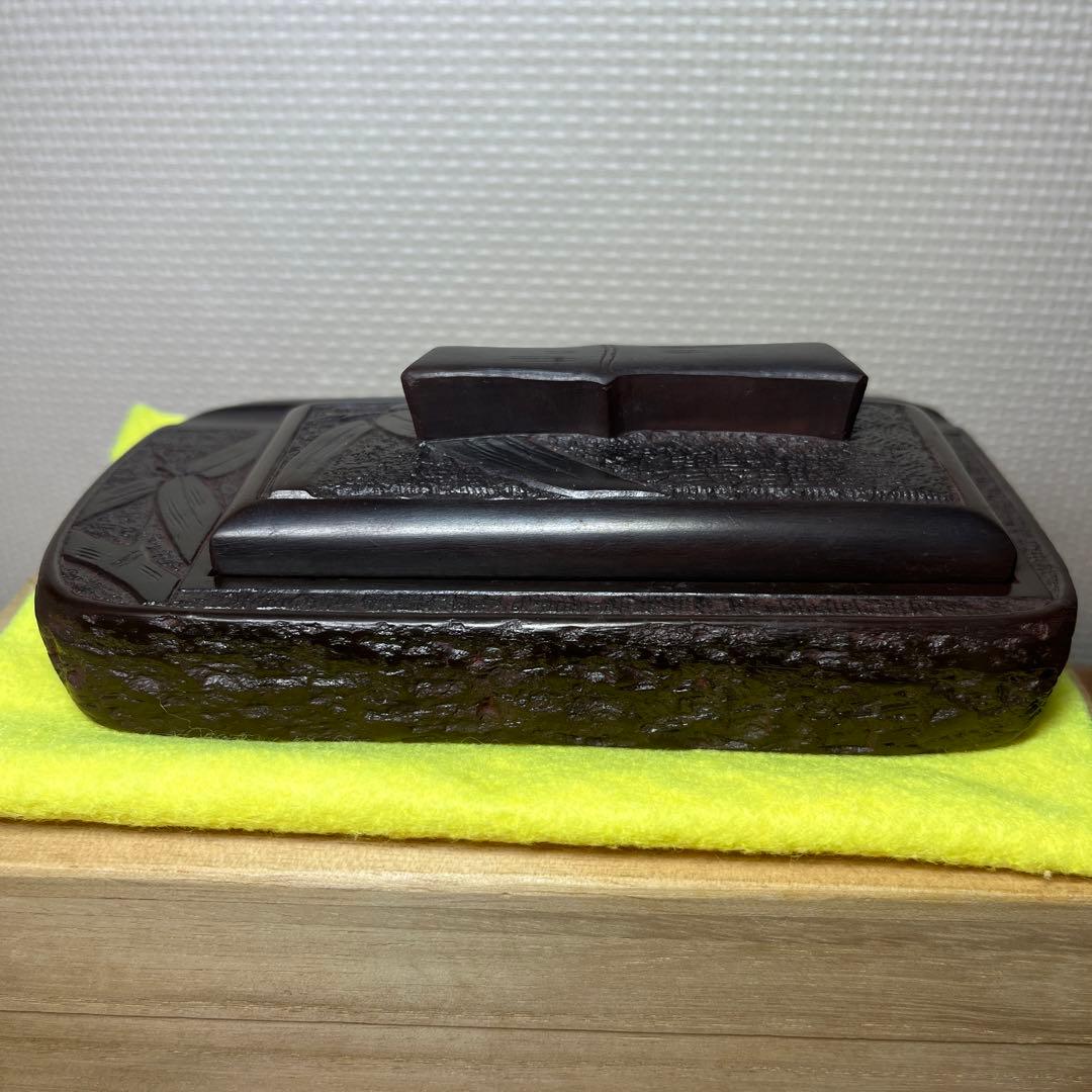 ⭕️赤間硯　新品美品　縄田宝泉　石蓋付き彫刻入硯　縄田製硯所　墨持ち良し