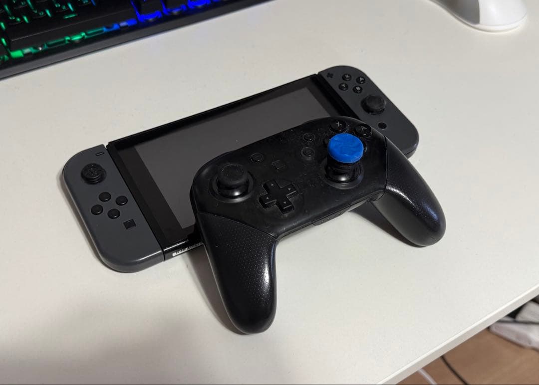 任天堂Switch本体 プロコン、付属品付き