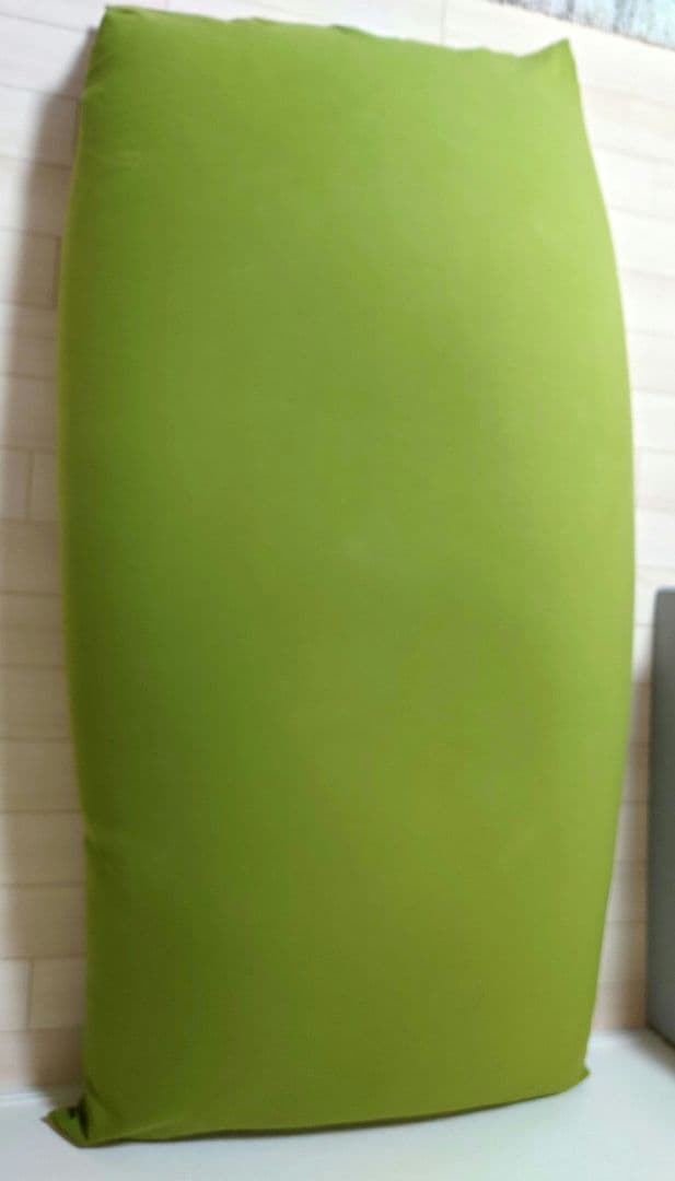 Yogibo Max ヨギボーマックス　ライムグリーン　　直接引き取りのみ