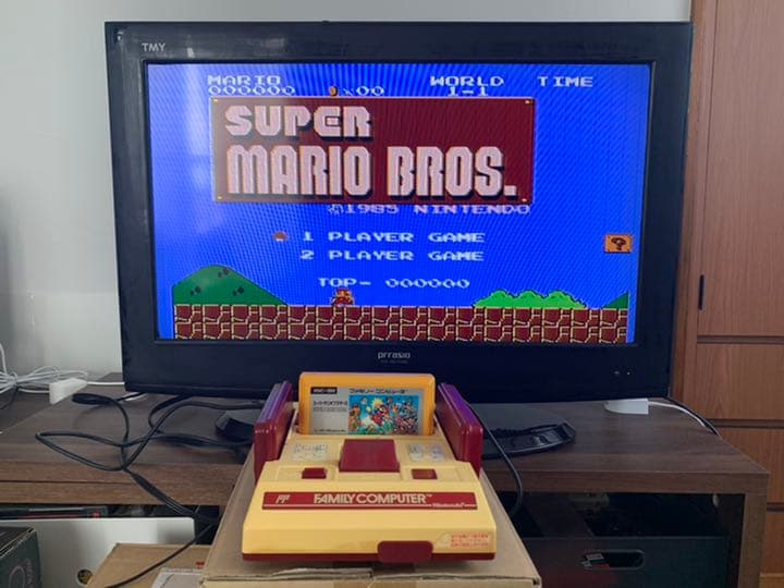 ファミコンソフト スーパーマリオブラザーズ