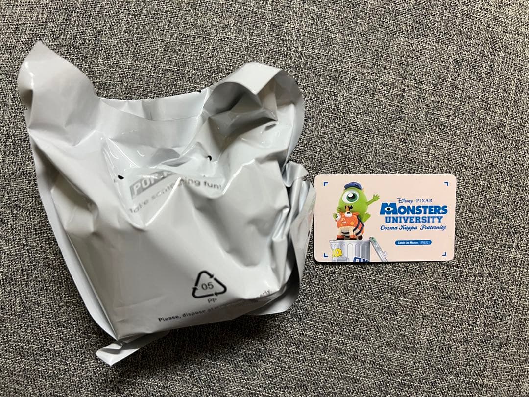 【超レア】ポップマート　シークレット　Catch the Mascot