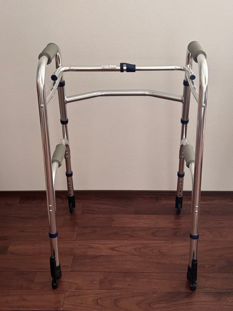 室内用歩行器　セーフティーアームーウォーカー　高さ81〜91