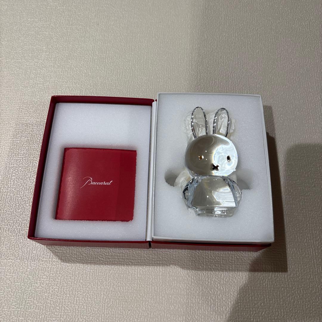 BACCARAT ミッフィー　miffy クリスタル　置物　フィギュリン