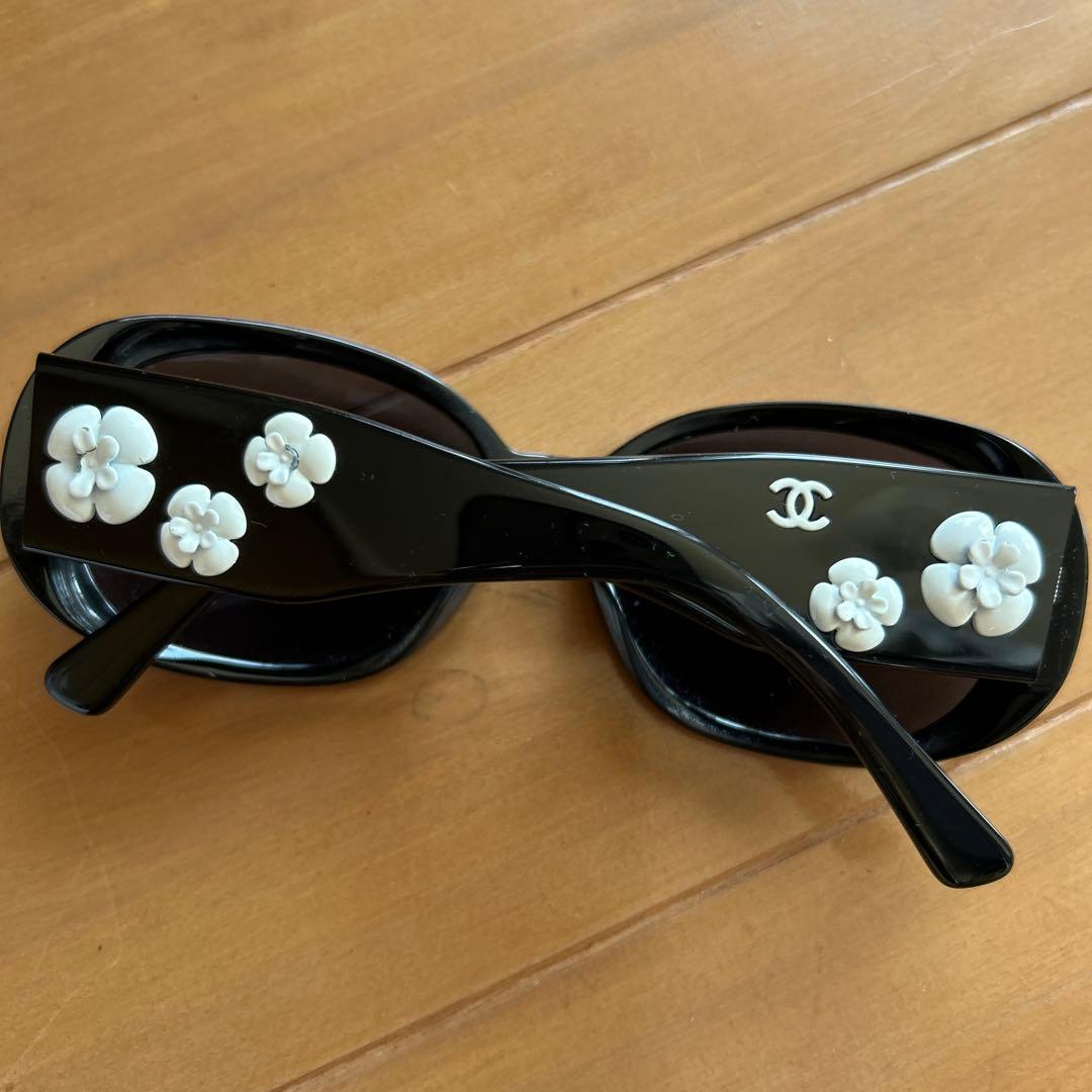CHANEL ブラック サングラス 8113